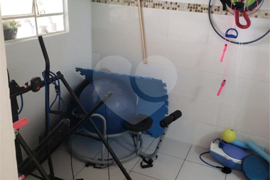 Sobrado à venda com 3 quartos, sendo 1 suíte, em Parada Inglesa, São Paulo, SP