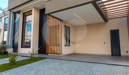 Casa à venda com 3 suítes no condomínio Jardim Residencial Dona Maria Candida, Indaiatuba - SP