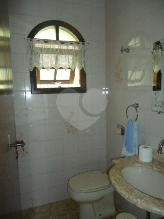 Sobrado à venda com 3 suítes em Vila Gomes, São Paulo, SP