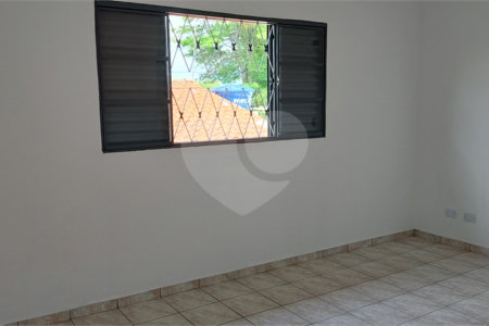 Sobrado à venda com 3 quartos, sendo 1 suíte, em Ressaca, Atibaia, SP