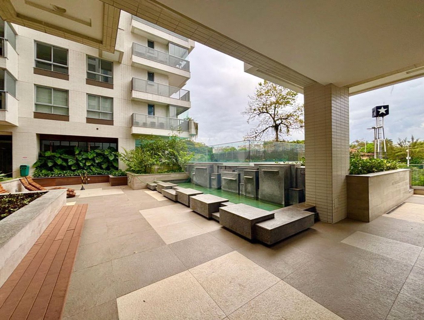 Apartamento à venda com 3 quartos, sendo 2 suítes, em Botafogo, Rio de Janeiro, RJ