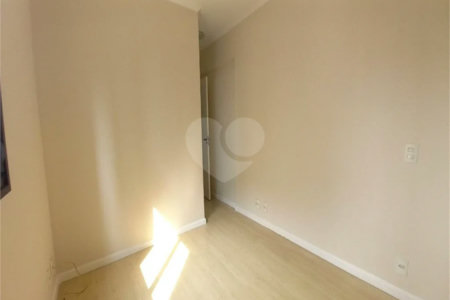 Excelente apartamento, 3 quartos e 2 vagas, para venda na Aclimação!