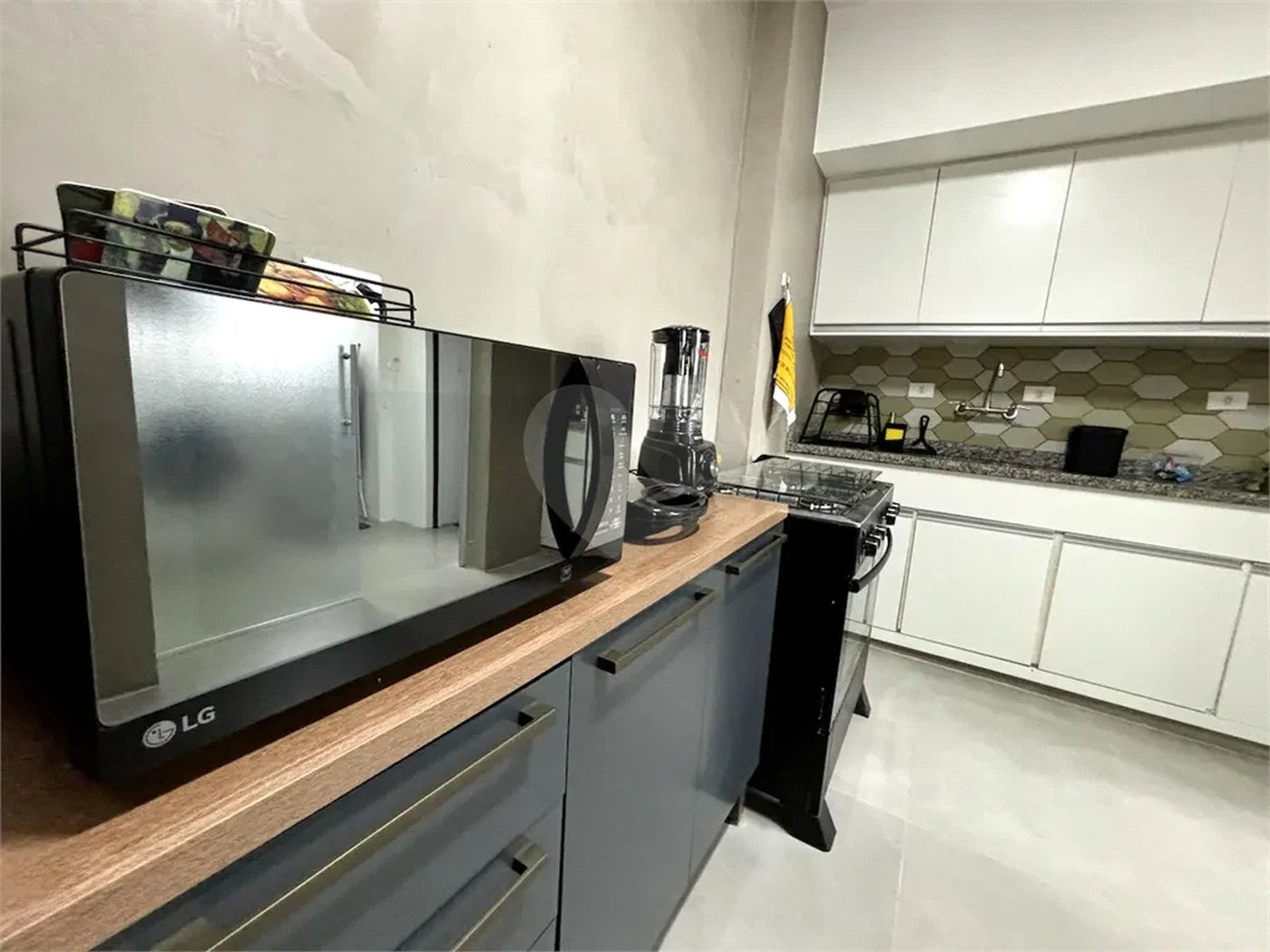 Apartamento de 80m² a venda e locação em Moema - 02 dorm, 02 Banheiros 01 Vaga