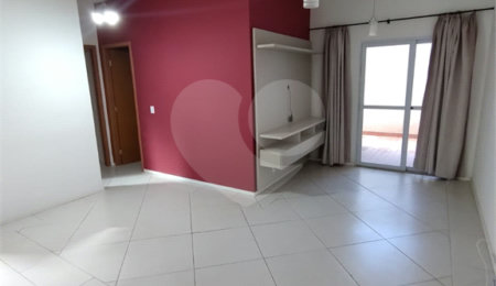 Apartamento à venda com 2 quartos, sendo 1 suíte,  em Jardim Gibertoni, São Carlos, SP