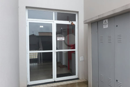 Apartamento à venda com 2 quartos, sendo 1 suíte,  em Jardim Brasil, São Roque, SP