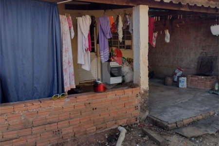 Casa à venda com 4 quartos, sendo 1 suíte, em Rechan, Itapetininga, SP