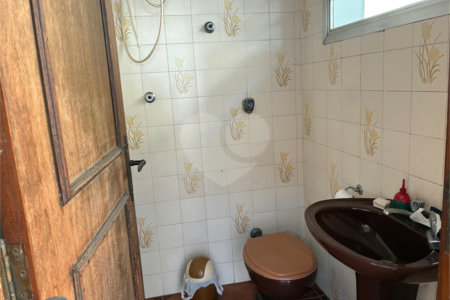 Casa à venda com 3 quartos, sendo 1 suíte,  em Vila Galvão, Guarulhos, SP