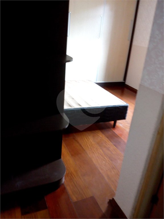 Chácara à venda com 3 quartos, sendo 1 suíte,  em Conjunto Habitacional Brás Cubas, Mogi das Cruzes, SP