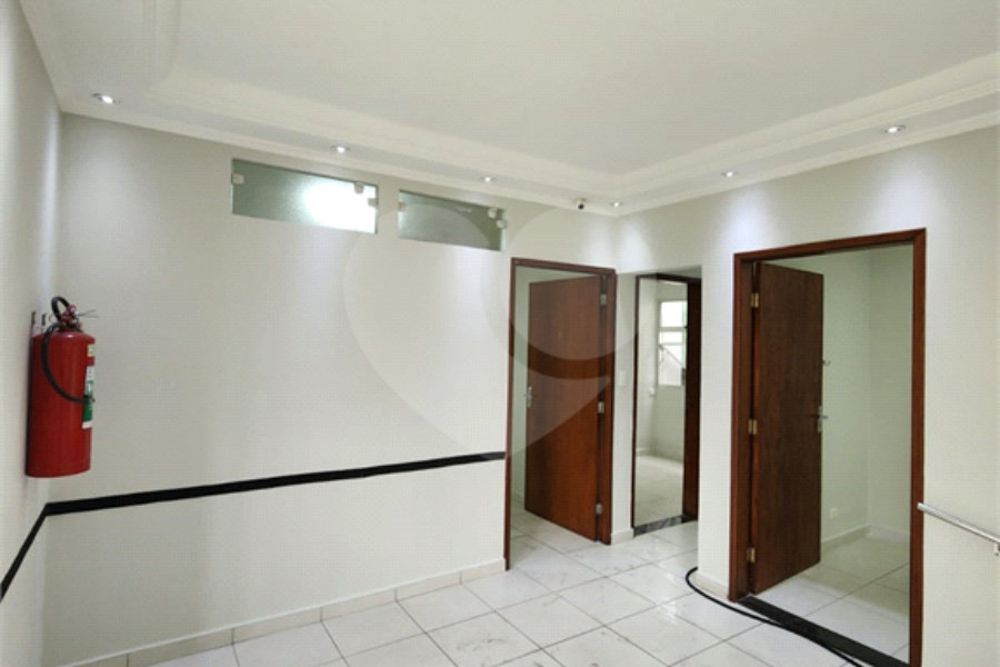 Salão à venda ou para alugar em Vila Mazzei, São Paulo, SP