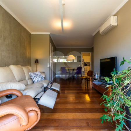 Apartamento à venda com 3 quartos, sendo 1 suíte, em Moema, São Paulo, SP