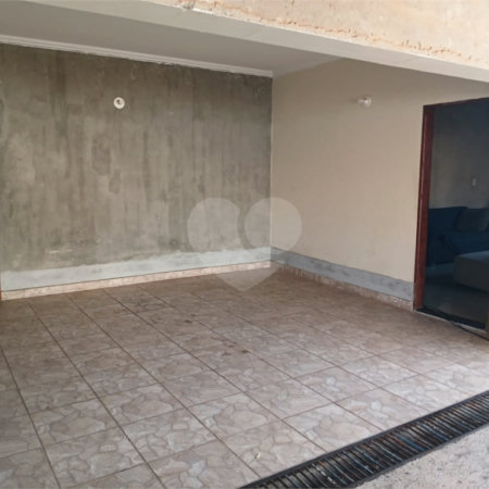 Casa à venda com 3 quartos, sendo 1 suíte,  em Jardim Amanda I, Hortolândia, SP