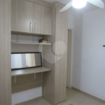 Casa à venda com 2 suítes no condomínio Real Residencial Julia, São Paulo - SP