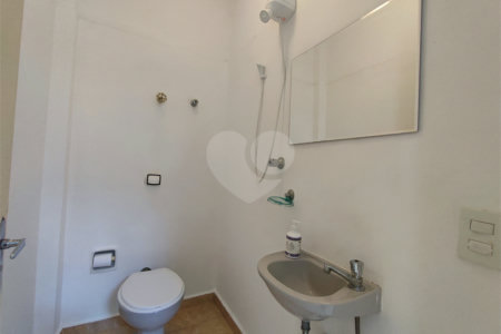 Casa para alugar com 4 quartos, sendo 2 suítes, no condomínio Comendador Elias Zarzur, São Paulo - SP