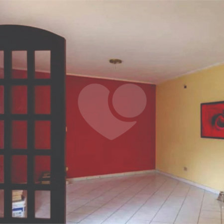Sobrado à venda com 3 quartos, sendo 1 suíte,  em Santa Teresinha, São Paulo, SP