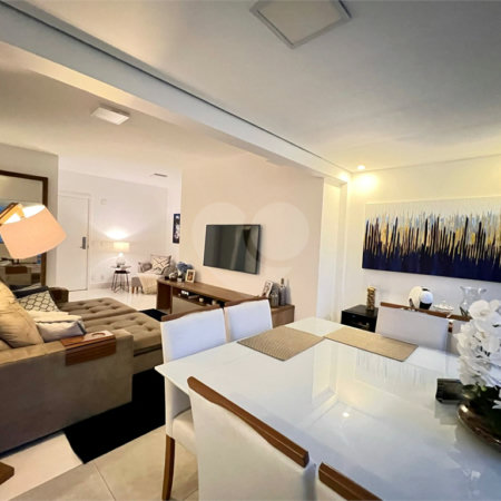 Apartamento à venda com 2 quartos, sendo 1 suíte, em Campo Belo, São Paulo, SP
