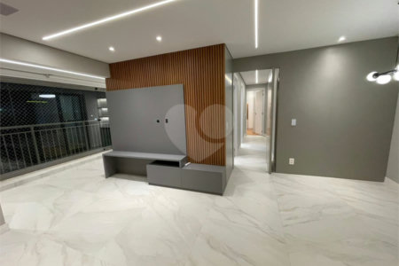 Apartamento à venda ou para alugar com 3 quartos, sendo 1 suíte, em Parque Industrial Tomas Edson, São Paulo, SP