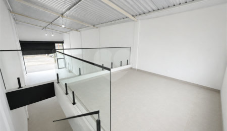 Salão Comercial para alugar em Alvinópolis, Atibaia, SP
