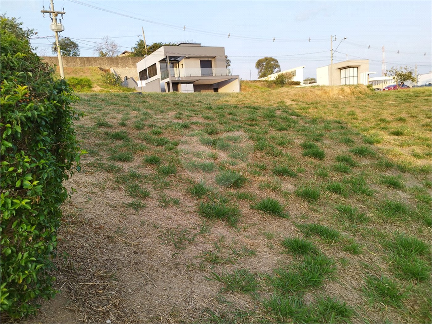 Terreno à venda no condomínio Lagos D Icarai, Salto - SP