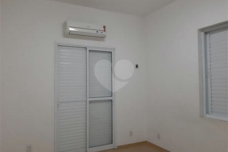 Apartamento à venda com 2 quartos em Cerqueira César, São Paulo, SP