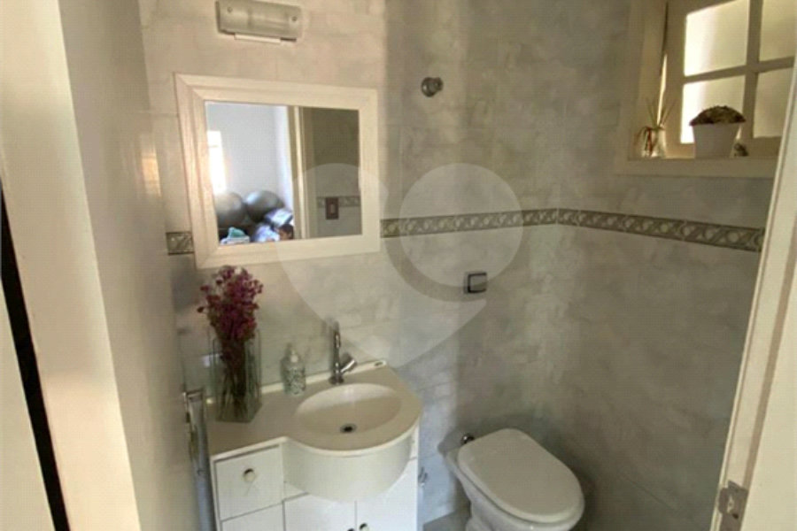 Sobrado à venda com 3 quartos, sendo 1 suíte, em Horto Florestal, São Paulo, SP
