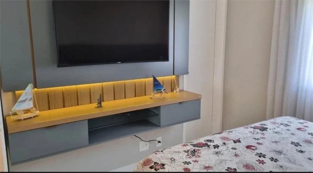 Apartamento à venda com 3 suítes em Vila Suzana, São Paulo, SP