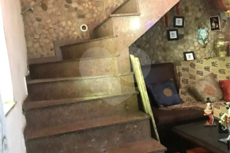 Casa à venda com 4 quartos, sendo 1 suíte, em Senador Vasconcelos, Rio de Janeiro, RJ