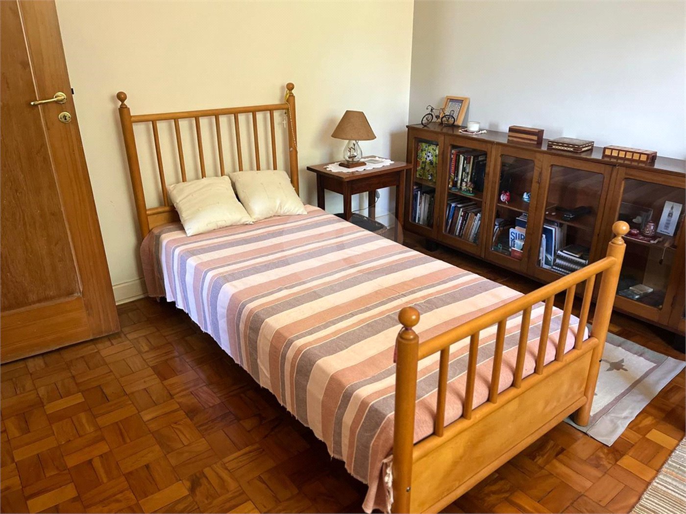 Sobrado à venda com 3 quartos em Jardim Petrópolis, São Paulo, SP