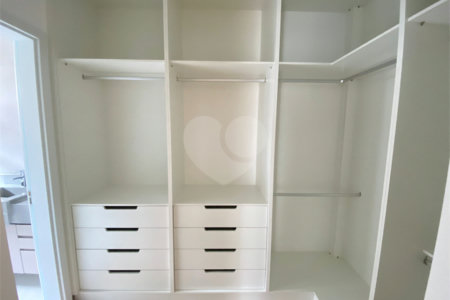 Casa à venda com 3 suítes no condomínio Portal das Tipuanas, Araraquara - SP