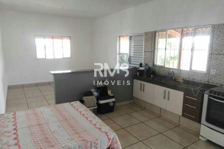 Chácara à venda com 2 quartos, sendo 1 suíte, em Aboboras, Laranjal Paulista, SP