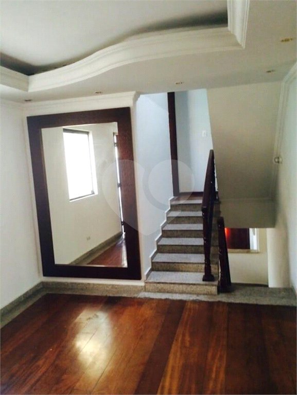 Sobrado à venda com 6 quartos, sendo 2 suítes, em Santana, São Paulo, SP