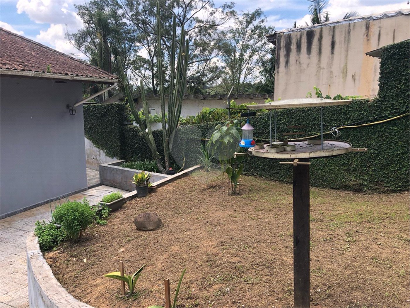 Casa à venda com 3 suítes em Dos Finco, São Bernardo do Campo, SP
