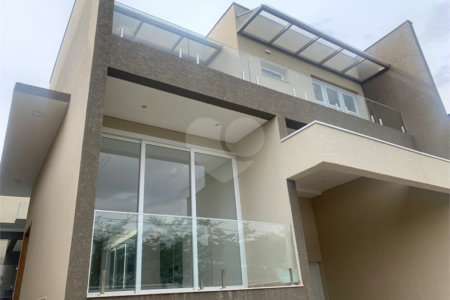 Casa à venda com 3 suítes no condomínio Quadra Real, Atibaia - SP