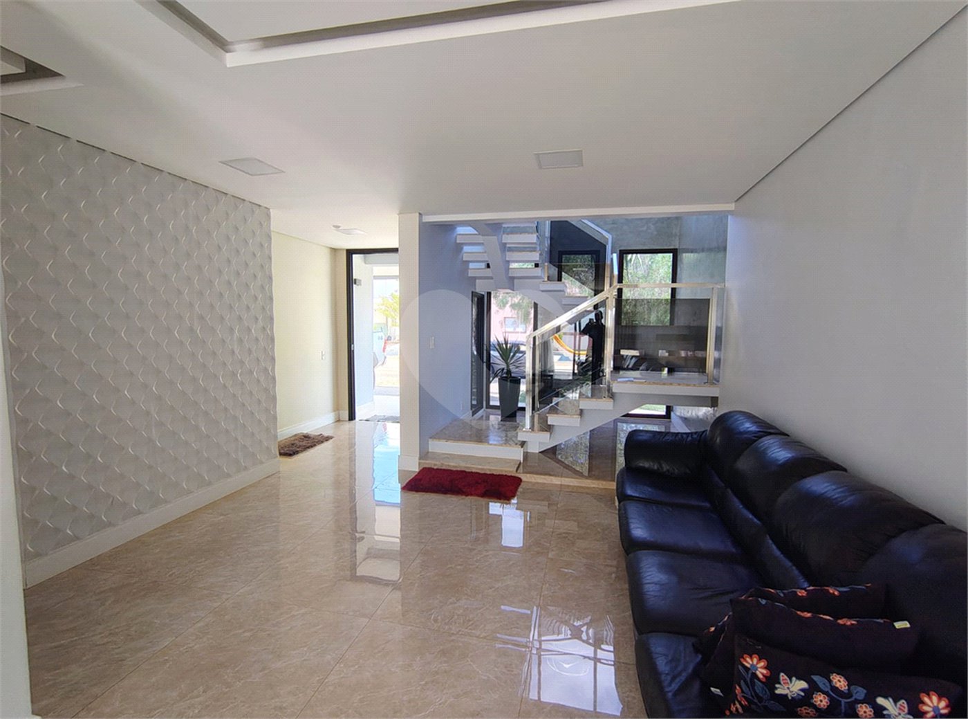 Casa à venda com 5 quartos, sendo 2 suítes, no condomínio Terras de Jundiaí, Jundiaí - SP