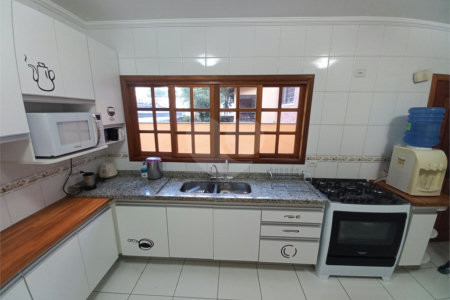 Sobrado à venda com 4 suítes em Paraíso do Morumbi, São Paulo, SP