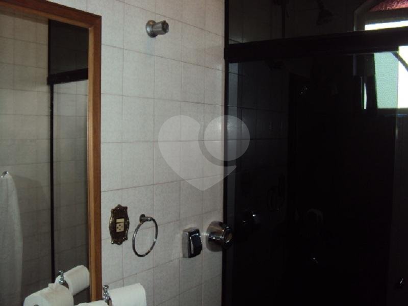 Sobrado à venda com 3 quartos, sendo 1 suíte,  em Jardim Pinheiros, São Paulo, SP