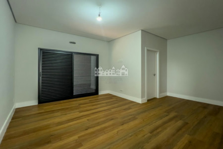 Casa à venda com 3 quartos, sendo 3 suítes, em Jardim Paulista, Atibaia - SP