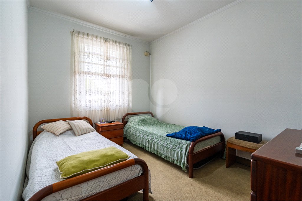 Sobrado à venda com 3 quartos, sendo 1 suíte, em Moema, São Paulo, SP