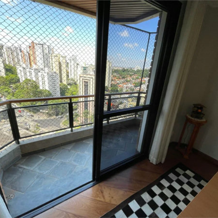 Apartamento à venda com 3 quartos, sendo 1 suíte, em Parque Bairro Morumbi, São Paulo, SP