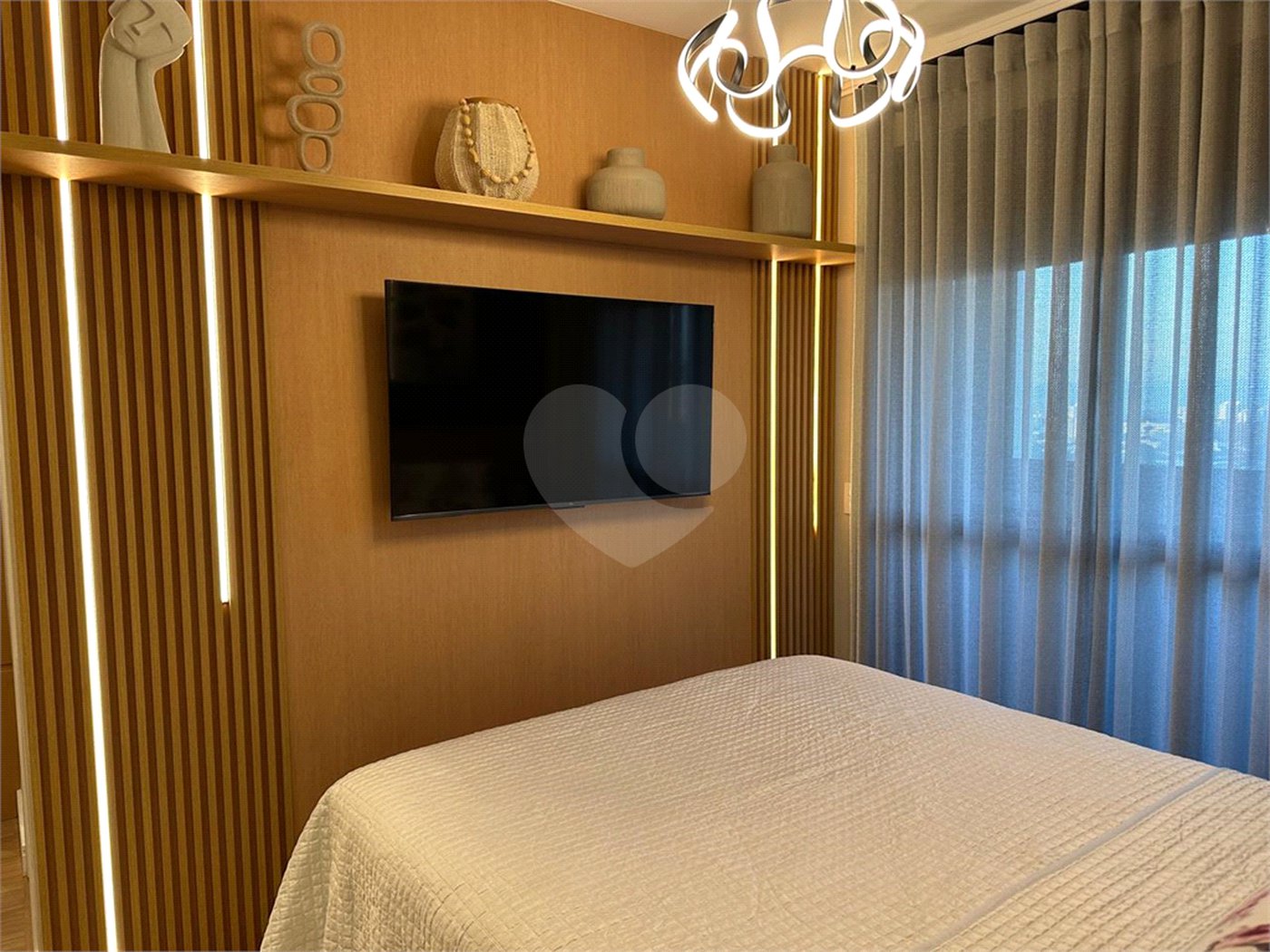 Apartamento à venda com 2 suítes em Jardim Satélite, São José dos Campos, SP