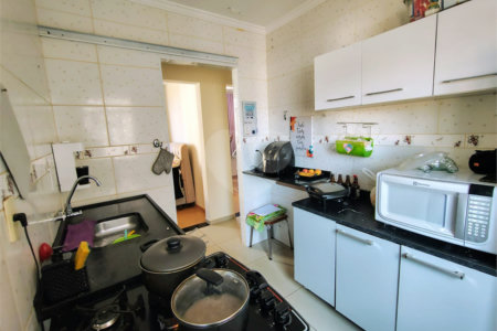Apartamento à venda com 2 quartos em Vila Popular, Itapetininga, SP