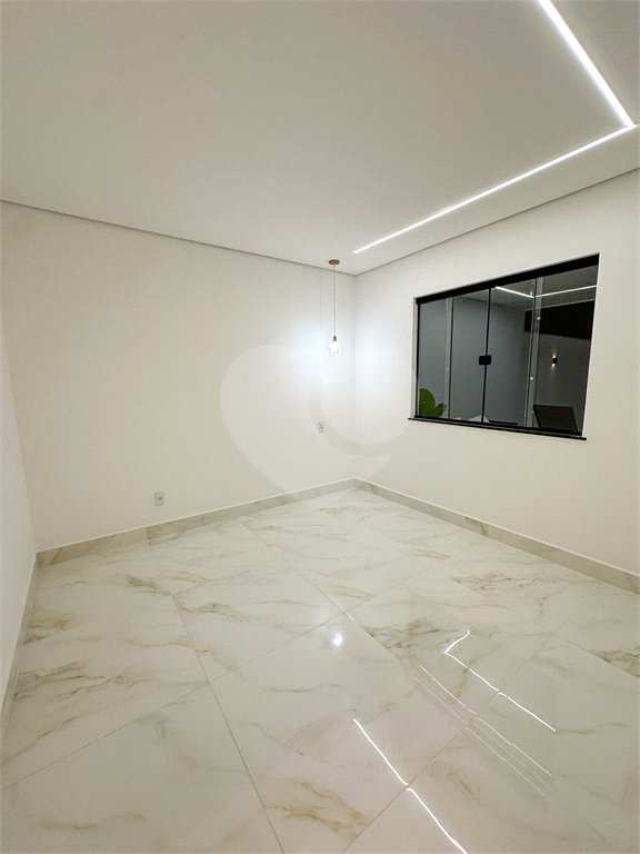 Casa à venda com 2 quartos, sendo 1 suíte, no condomínio Morada do Sapê , 400, Rio de Janeiro - RJ