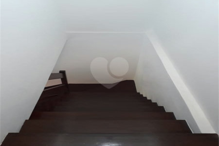 Sobrado à venda com 2 quartos em Vila dos Remédios, São Paulo, SP