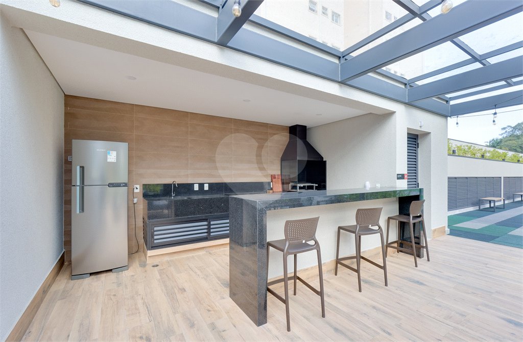 Apartamento à venda com 3 quartos, sendo 1 suíte, em Jardim Marajoara, São Paulo, SP