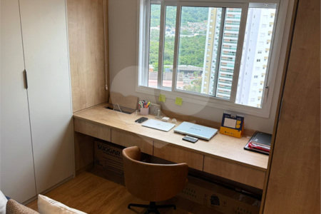 Apartamento à venda com 2 quartos, sendo 1 suíte,  em Vila Mogilar, Mogi das Cruzes, SP