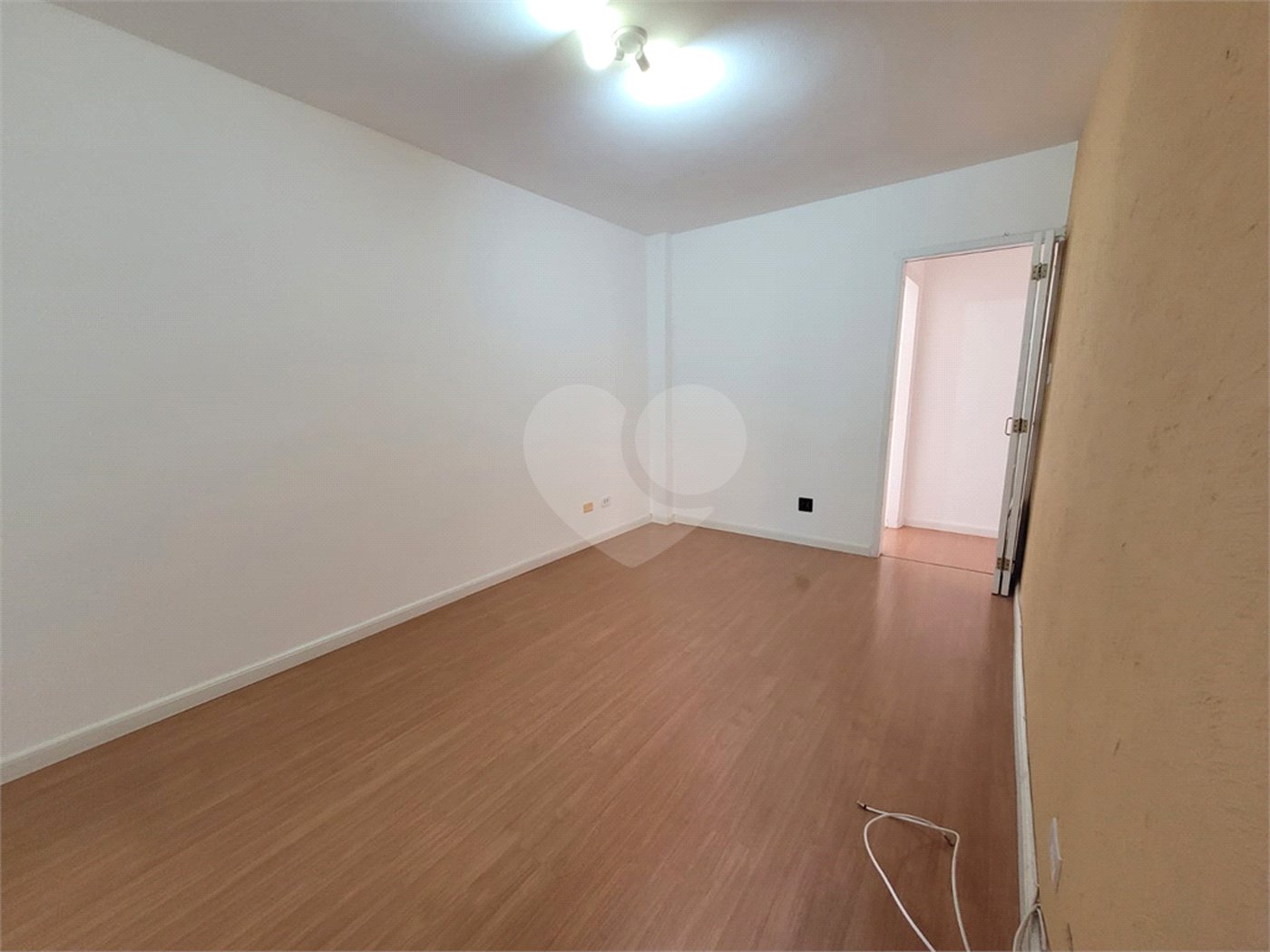 Apartamento à venda com 2 quartos em Vila Madalena, São Paulo, SP