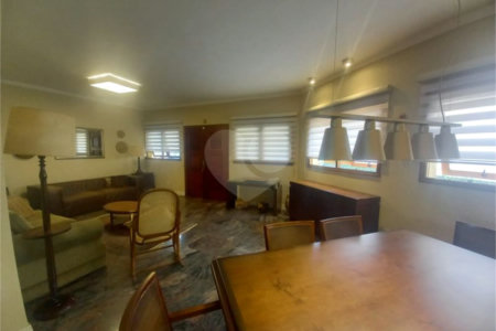 Casa à venda com 5 quartos, sendo 2 suítes, no condomínio Vinhas da Vista Alegre - Lado Sede, Vinhedo - SP