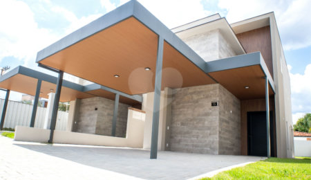 Casa à venda com 3 suítes em Vila Santista, Atibaia, SP