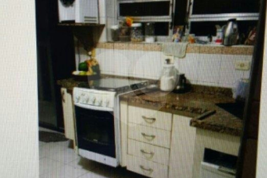 Sobrado à venda com 3 quartos, sendo 1 suíte, em Vila Prudente, São Paulo, SP