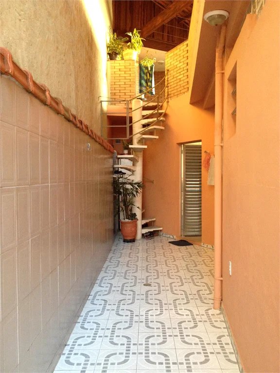 Casa à venda com 5 quartos, sendo 2 suítes, em Morro do Índio, São Paulo, SP