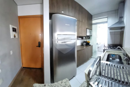 Apartamento à venda com 2 quartos, sendo 1 suíte,  em Vila Mogilar, Mogi das Cruzes, SP
